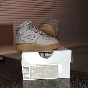 Nike AirForce 1  Size 4C